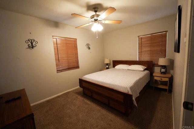 39414 Ruby Lane, Big Bear Lake CA: https://media.crmls.org/mediaz/b7332486-5572-4654-97e3-8b0c2051df46.jpg