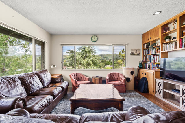 Detail Gallery Image 29 of 55 For 10840 Santa Rosa Rd, Santa Rosa,  CA 93012 - 8 Beds | 6 Baths