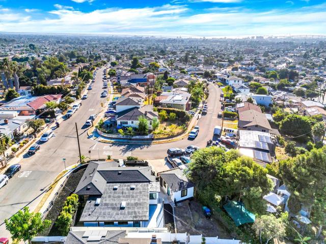 Detail Gallery Image 40 of 41 For 5590 Encina Drive, San Diego,  CA 92114 - 5 Beds | 4 Baths