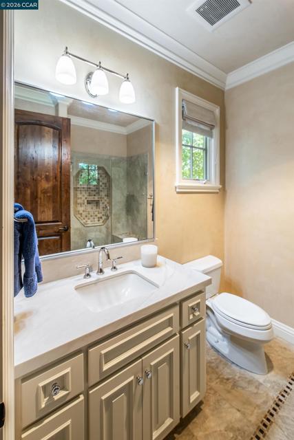 Image 42 of 61 For 53 Hidden Oaks Dr