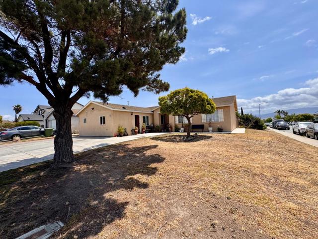 620 Verano Street, Soledad CA: https://media.crmls.org/mediaz/b737392f-89c2-4e56-857c-0967b164950d.jpg
