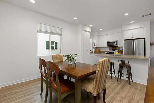 Detail Gallery Image 17 of 42 For 4214 Mission Ranch Way, Oceanside,  CA 92057 - 2 Beds | 2/1 Baths