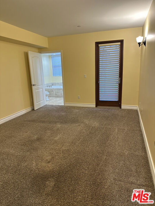 122 N Clark Drive, West Hollywood CA: https://media.crmls.org/mediaz/b739de00-c280-42ce-ac53-06a6e98a012e.jpg