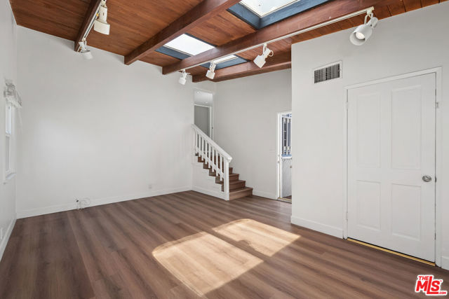 769 Wildomar, Pacific Palisades CA: https://media.crmls.org/mediaz/b73a393f-7363-40f8-b375-f64e956d448c.jpg