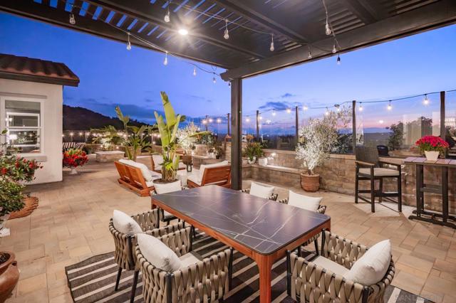 1210 Clos Duval, Bonsall CA: https://media.crmls.org/mediaz/b73aa847-3673-436d-bf01-25b16935ad8b.jpg