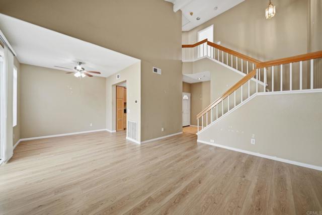 Detail Gallery Image 5 of 50 For 10974 Creekbridge Pl, San Diego,  CA 92128 - 2 Beds | 2/1 Baths