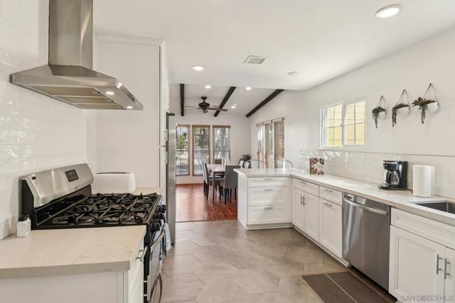 4851 Narragansett Ave, San Diego CA: https://media.crmls.org/mediaz/b73d1d6d-c335-4e49-b325-9acf040c06ec.jpg