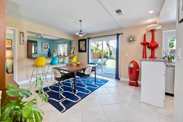 Detail Gallery Image 11 of 35 For 316 Winters Ct, San Marcos,  CA 92069 - 4 Beds | 3 Baths