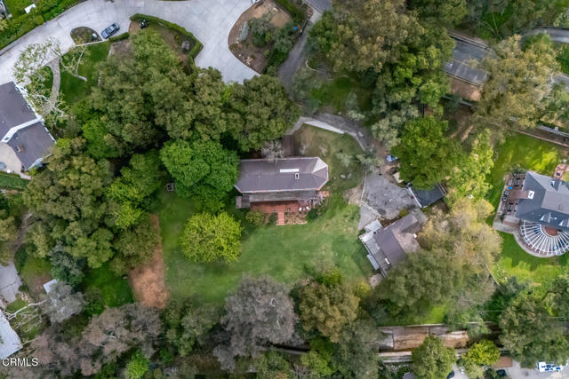 Detail Gallery Image 3 of 77 For 4254 Chevy Chase Dr, La Canada Flintridge,  CA 91011 - 6 Beds | 4 Baths