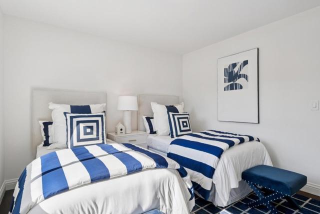 900 Highlands Circle, Los Altos CA: https://media.crmls.org/mediaz/b73e2fb5-f5d5-4e1e-a130-0ce45425c2aa.jpg