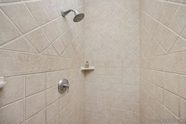 1324 Vista Colina Dr, San Marcos CA: https://media.crmls.org/mediaz/b73f7630-672b-49f8-b80c-37e55f3b533e.jpg