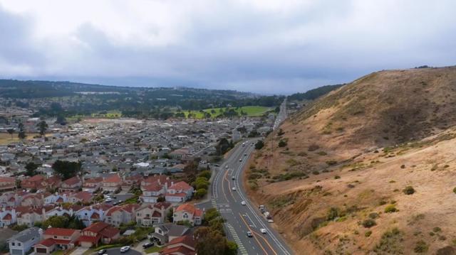 811 La Montagne Place, South San Francisco CA: https://media.crmls.org/mediaz/b73fbf4d-ce6e-456a-8cea-3c5e1a524f37.jpg