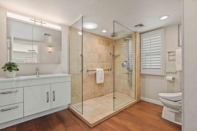 4881 S Winners Circle #B, Palm Springs, CA 92264