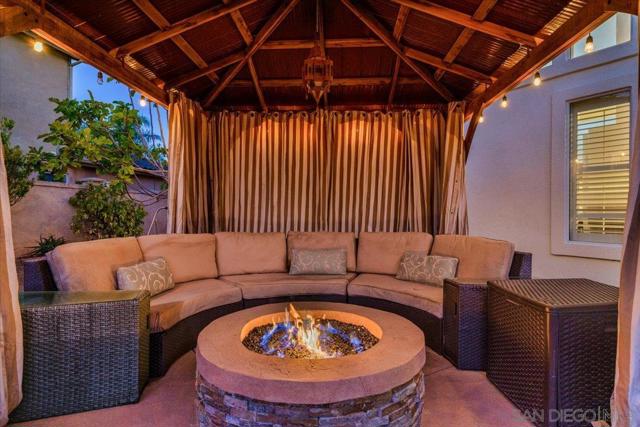 445 De Anza Court, Oceanside CA: https://media.crmls.org/mediaz/b741ebdd-609c-453c-9b8d-0184fc2173b9.jpg
