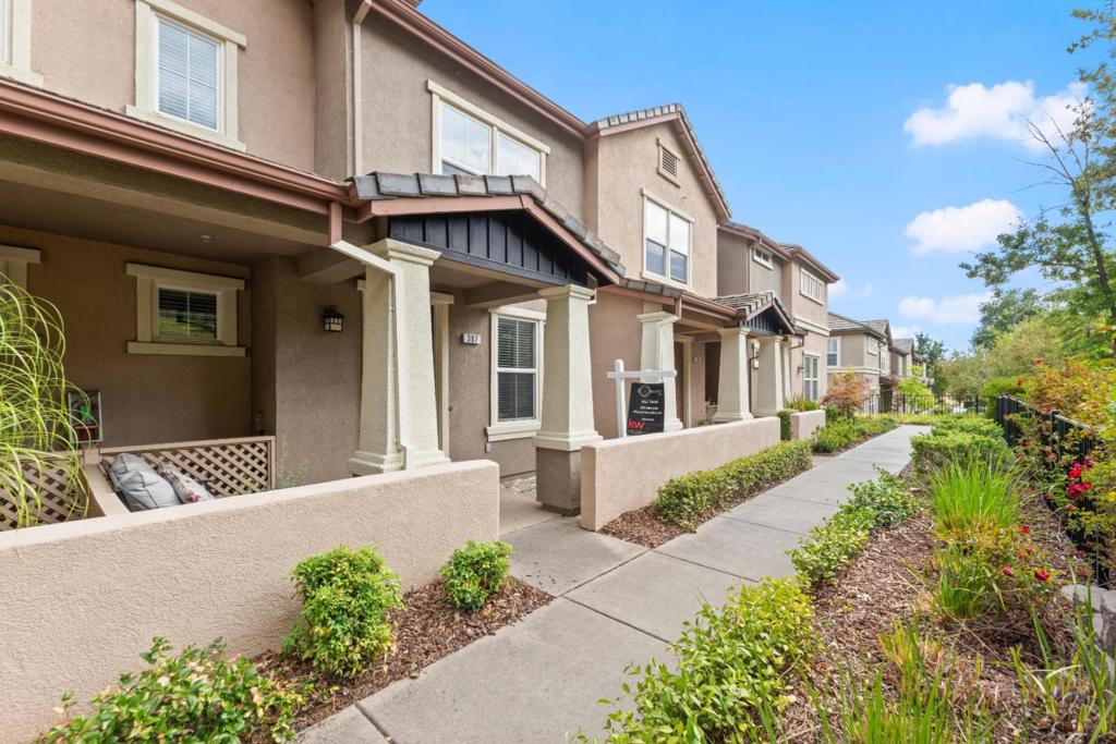 307 Blossom Rock Lane #59