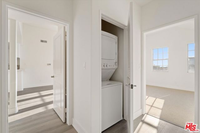 1225 Armacost Avenue, Los Angeles CA: https://media.crmls.org/mediaz/b7452544-92a0-4998-91d3-83af9adc4187.jpg