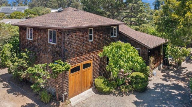 746 Western Drive, Santa Cruz CA: https://media.crmls.org/mediaz/b7479423-fd52-49eb-a4fd-27d10045d981.jpg