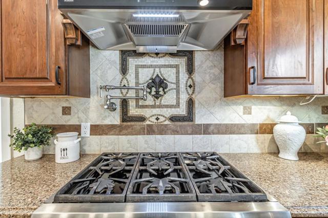 Image 14 of 54 For 2064 Alameda Way