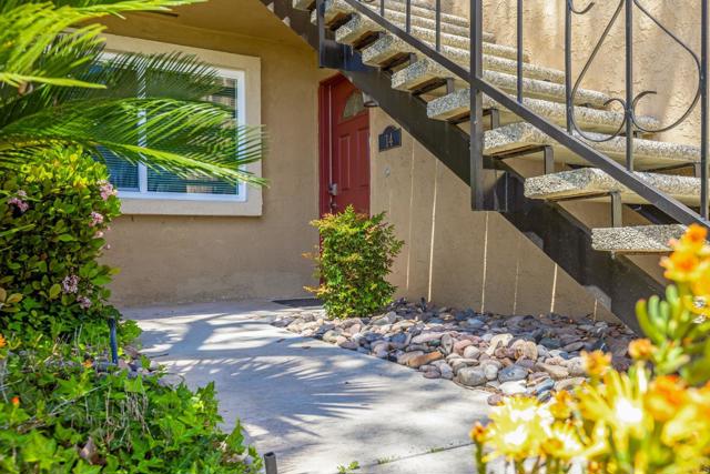 Detail Gallery Image 2 of 29 For 24311 Canyon Lake Dr #14,  Canyon Lake,  CA 92587 - 1 Beds | 1 Baths