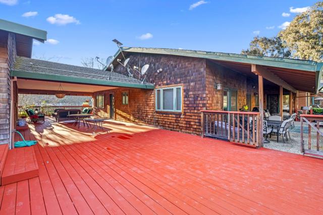 6915 Redwood Retreat Road, Gilroy CA: https://media.crmls.org/mediaz/b748be0e-7afd-4548-a375-3c5394b9df28.jpg