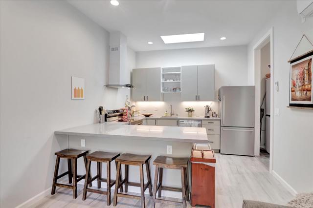 355 S 17th Street, San Jose CA: https://media.crmls.org/mediaz/b74b857e-6d74-4c81-8e0b-33f68a5169f1.jpg
