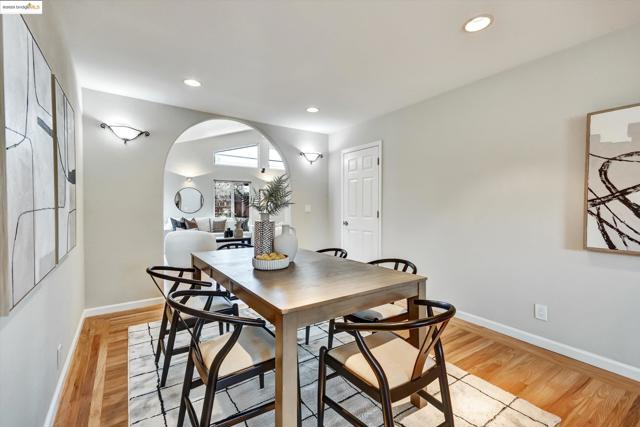 1443 Phantom Ave, San Jose CA: https://media.crmls.org/mediaz/b74ffd88-b8e7-4673-8e62-27b135d55bda.jpg