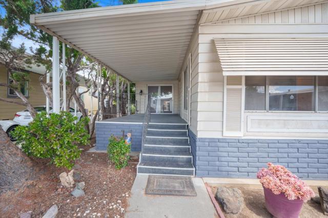 275 Burnett Avenue, Morgan Hill CA: https://media.crmls.org/mediaz/b75093da-4d4b-4d98-84b7-1aa6e30c31a7.jpg