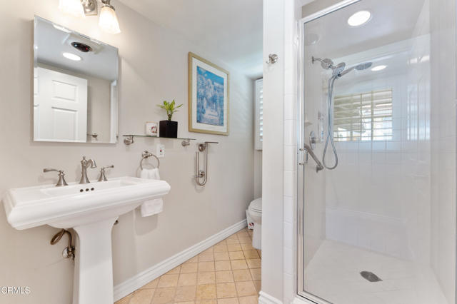 Detail Gallery Image 30 of 52 For 2210 Brambling Ln, Pasadena,  CA 91107 - 3 Beds | 3 Baths