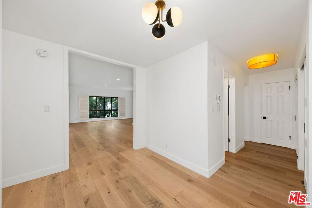 MLS #25495019 image #7