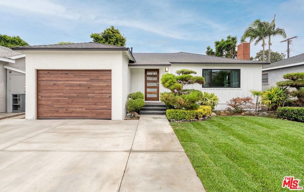 12034 Alberta Drive