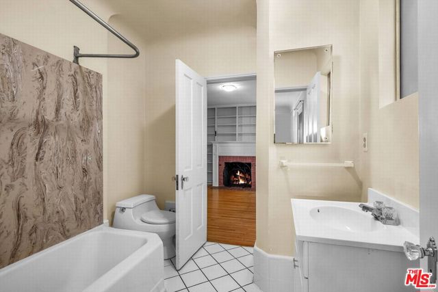 1358 Woodruff Avenue, Los Angeles CA: https://media.crmls.org/mediaz/b754bf19-bb83-4670-9d4f-526d8f317386.jpg