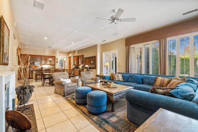 47 Gibraltar Drive, Palm Desert CA: https://media.crmls.org/mediaz/b755339e-c1e5-491b-a2be-4e548e9df493.jpg