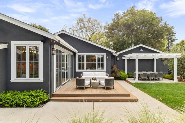 378 Felton Drive, Menlo Park CA: https://media.crmls.org/mediaz/b756e13f-c459-4720-99cf-2f0e95fa8a44.jpg