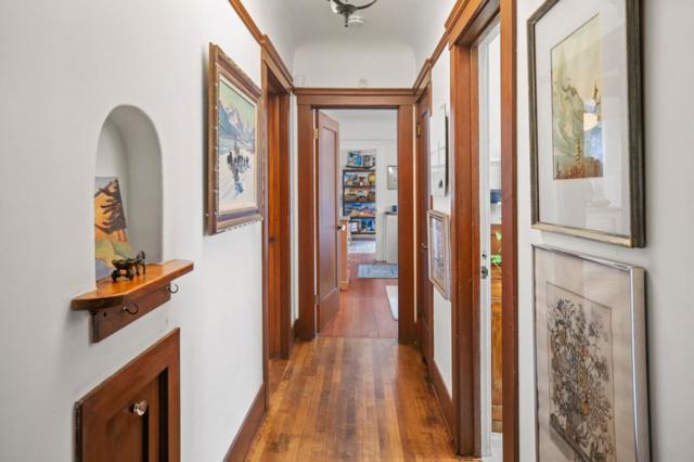 73 Echo Valley Road, Salinas CA: https://media.crmls.org/mediaz/b756f300-58d7-4234-8bd0-9f8e377c848f.jpg