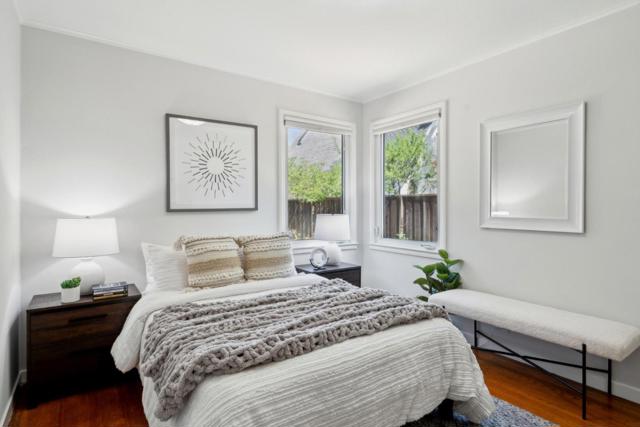 1230 Crane Street, Menlo Park CA: https://media.crmls.org/mediaz/b75746de-a189-4aa6-a6c9-023812605b81.jpg