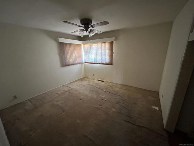1333 El Rey Ave, El Cajon CA: https://media.crmls.org/mediaz/b7583e5b-7112-4872-a2ec-f842223b9691.jpg