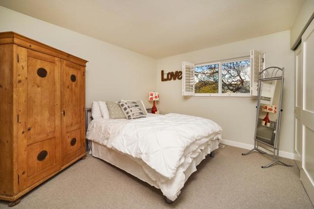 550 Sand Dollar Drive, Watsonville CA: https://media.crmls.org/mediaz/b7585d46-b4d2-4862-a72a-4059c293bbd9.jpg