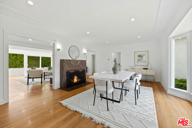 5432 Fulton Avenue, Sherman Oaks CA: https://media.crmls.org/mediaz/b75a700b-823c-4927-9a35-cc9892ad6624.jpg