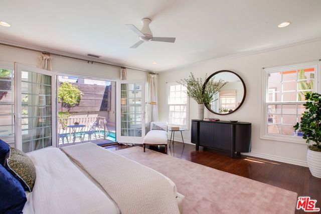 1900 N Serrano Avenue, Los Angeles CA: https://media.crmls.org/mediaz/b75a8bbb-d947-46cd-a7e6-7adf76d8030b.jpg