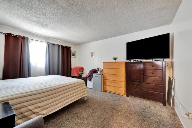 1144 Delna Manor Lane, San Jose CA: https://media.crmls.org/mediaz/b75c23ff-99f4-42e8-83ac-e087cbc6b96f.jpg