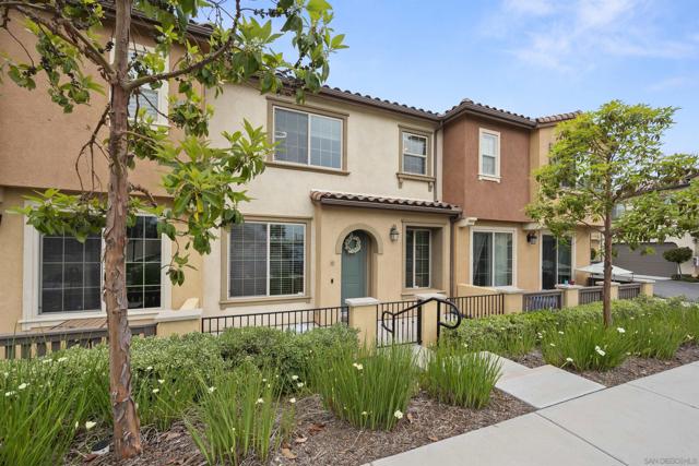 1800 Saltaire Place, San Diego CA: https://media.crmls.org/mediaz/b75c3db2-574b-4116-acac-6caa914f333c.jpg