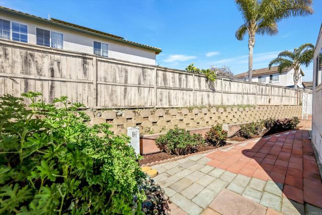 Detail Gallery Image 24 of 25 For 326 Killdeer Ln, Oceanside,  CA 92057 - 2 Beds | 2 Baths