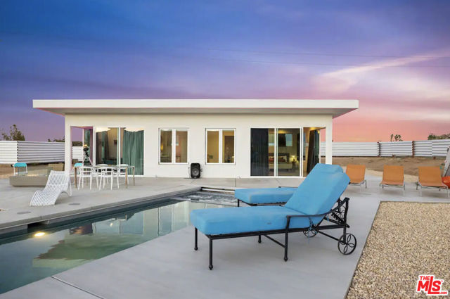 5215 Pioneertown Road, Pioneertown CA: https://media.crmls.org/mediaz/b75eebe5-6c4f-42af-a0e7-be15b1b84e02.jpg