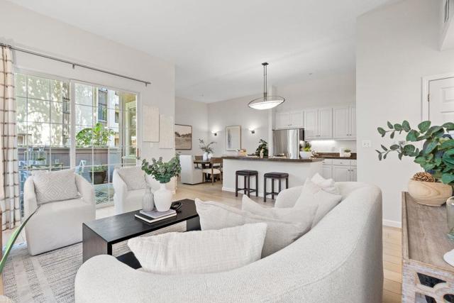 550 El Camino Real, Burlingame CA: https://media.crmls.org/mediaz/b75f73d2-0da1-4376-9478-cc4e7ef75968.jpg