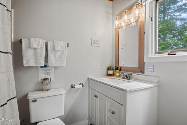 15741 Forest View Road, Manchester CA: https://media.crmls.org/mediaz/b7621fe5-43eb-41ce-abd6-854652df74b6.jpg