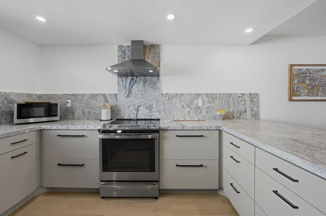 171 Avenida Las Palmas, Rancho Mirage CA: https://media.crmls.org/mediaz/b764981e-d141-4e13-beaf-48e4f67b3590.jpg