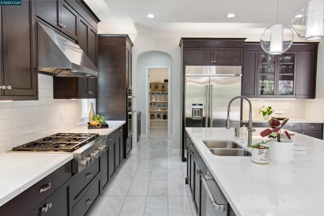 19 Baltana Place, Danville CA: https://media.crmls.org/mediaz/b764e9a1-274a-40d8-9cac-b2f5389027ac.jpg
