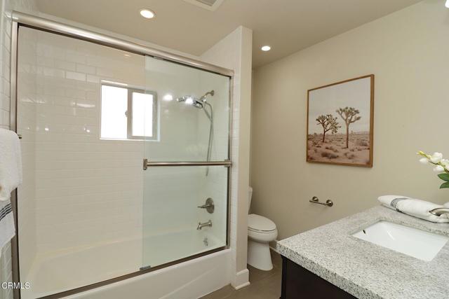 5026 Doreen Avenue, Temple City CA: https://media.crmls.org/mediaz/b7654097-c21c-46ce-b6e2-7763145472f3.jpg