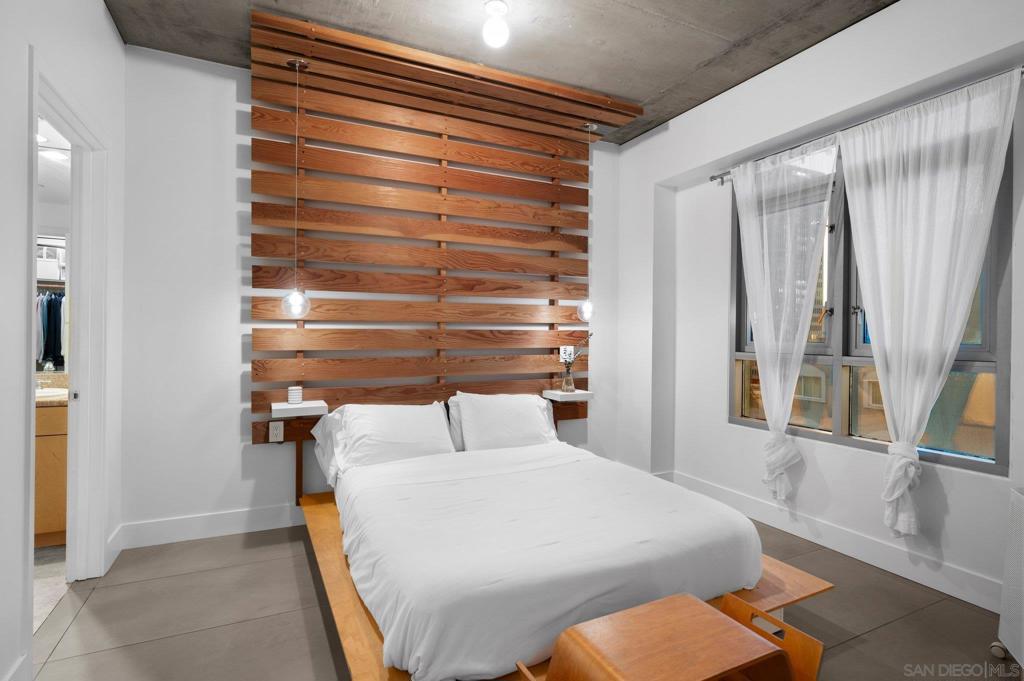 MLS #250039462SD image #21