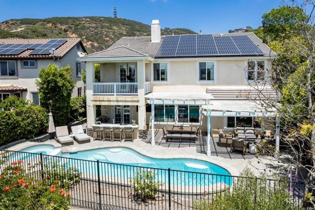 1569 Glencrest Drive, San Marcos CA: https://media.crmls.org/mediaz/b765edab-b93b-4e0d-ae2a-caec473343c6.jpg